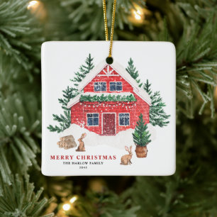 Ornamento De Cerâmica Snowy Watercolor Red Cottage e Rabbits Natal