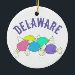 Ornamento De Cerâmica State Pride Delaware Beach Salt Water Taffy<br><div class="desc">Mostre orgulho na sua cidade ou estado natal! O ornamento apresenta uma ilustração original de deliciosa passeio de praia de Delaware, taffy. Este design de alimentos de casa também está disponível em outros produtos. Outros estados e cidades também estão disponíveis. Não vê o que está procurando? Precisa de ajuda para...</div>