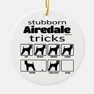 Ornamento De Cerâmica Stubborn Airedale Terrier Tricks