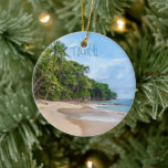 Ornamento De Cerâmica Tahiti Sand Beach Blue Sky Palm Trees<br><div class="desc">Tahiti Sand Beach Blue Sky Palm TreesLinda praia arenosa com céus azuis e palmeiras verdes.  Este é um ponto de férias que qualquer um adoraria.  Se você está pronto para estar em algum lugar na praia,  ensaboe esta foto e sonhe em estar lá.  Presente perfeito de lembrança.</div>