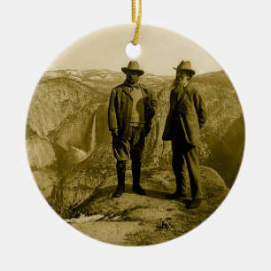 Ornamento De Cerâmica Teddy Roosevelt e John Muir no ponto da geleira