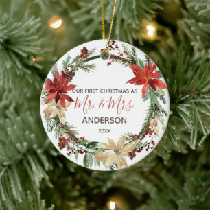 Ornamento De Cerâmica Terra da Primeira Vintagem de Natal Recém-casada