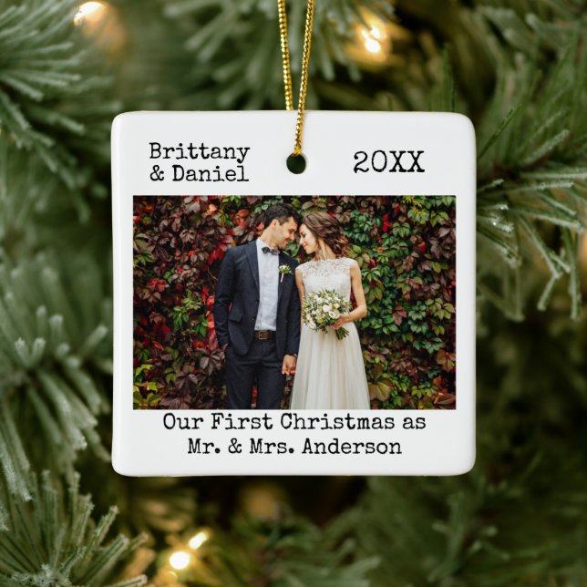 Ornamento De Cerâmica Texto da Máquina de Escrever Primeiro Natal como S (Árvore)