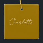 Ornamento De Cerâmica Texto de Caligrafia Cor Dourada Nome Personalizado<br><div class="desc">Se você está procurando uma design simples,  legível e minimalista,  é para você.</div>