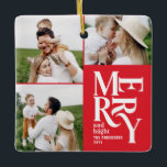 Ornamento De Cerâmica tipografia vermelha multifoto-moderna e colorida<br><div class="desc">Gráfico colorido feliz de Natal com design de ornamento multiferiado para de tipografia gráfica colorida de vintage. Parte de uma coleção de feriados divertida.</div>