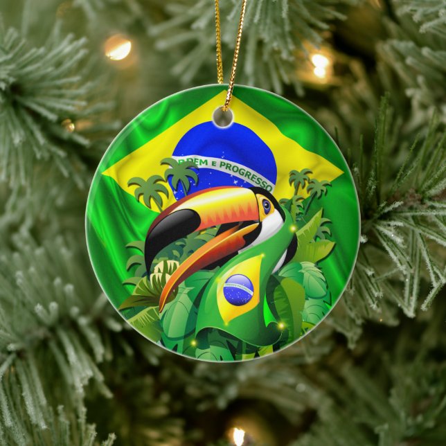 Ornamento De Cerâmica Toco Toucan com Bandeira do Brasil (Árvore)