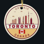 Ornamento De Cerâmica Toronto Canada City Skyline Emblem<br><div class="desc">Design de arte colorida e minimalista de Toronto com monumentos e marcos da cidade do Canadá.</div>