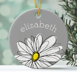 Ornamento De Cerâmica Trendy Daisy com cinza e amarelo<br><div class="desc">Uma peça de arte dúzia e caprichosa,  hipster. Você pode adicionar um nome,  monograma ou outro texto personalizado. Se você precisar mover a arte ao redor,  clique no botão personalizar para fazer alterações.</div>