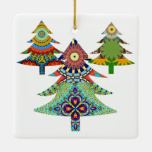 TRÊS ÁRVORES DE FERIADO