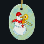 Ornamento De Cerâmica Trombone Snowman<br><div class="desc">Um trombone de boneco de neve vestindo um lenço de anotação musical é um design de presente engraçado para o inverno para trombonistas,  professores de música e estudantes em concertos,  jazz e bandas de marchar.</div>