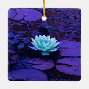 Ornamento De Cerâmica Turquesa azul roxa mágica da flor de Lotus floral