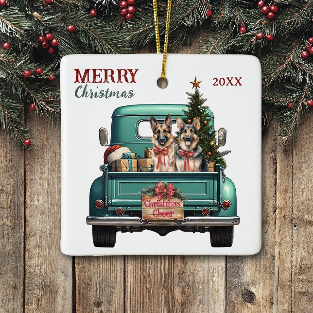 Ornamento De Cerâmica Two German Shepherd Dogs Retro Truck Christmas (Criador carregado)
