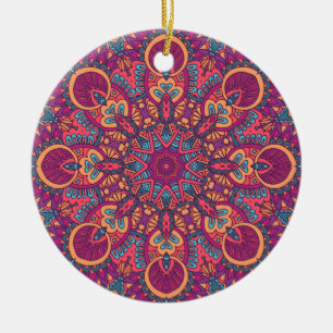 Ornamento De Cerâmica Um encantador padrão perfeito de mandala colorida