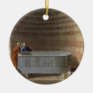 Ornamento De Cerâmica Um sarcófago antigo de Basaltes, chamado o Lov