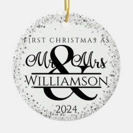 Ornamento De Cerâmica Uma Foto Primeiro Natal Casou Sr. & Sra. Glitter