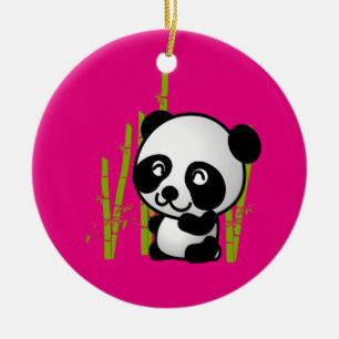 Ornamento De Cerâmica Urso panda branco e preto num bosque de bambu.