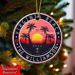Ornamento De Cerâmica Virginia Beach USA Retro Sunset Souvenirs 80s<br><div class="desc">Este retrô Virginia Beach, do Estado de Virgínia, design de Vintage, faz um excelente Natal ou presente de aniversário para fãs de Virginia Beach. O retroverão vibes design é um presente perfeito para amantes de viagem e fãs de destinos tropicais. - " Você pode personalizar e modificar esse modelo ajustando,...</div>