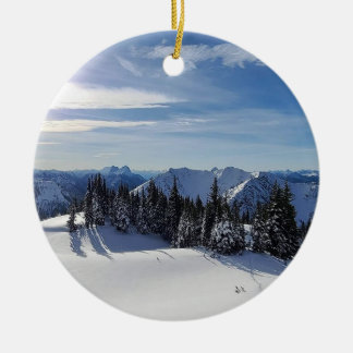 Ornamento De Cerâmica Vista Épica de Neve e Montanha