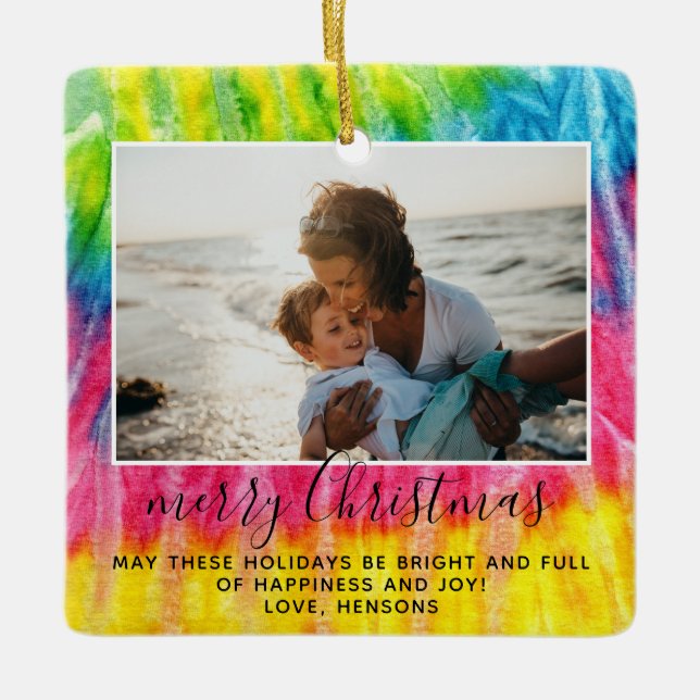 Ornamento De Cerâmica Vivid Tie Dye Felry Christmas Script Family Foto (Frente)