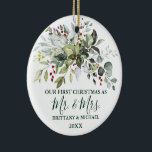 Ornamento De Cerâmica Watercolor Greenery Christmas Berries FOTO DE VOLT<br><div class="desc">Casal verde moderno Elegante para aquarelas Nosso Primeiro Natal como Sr. e Sra. Ornament inclui belos verde botânico para aquarelas,  folhas de eucalipto,  bagas sagradas e outras lindas folhagens. Roteiro Verde da Floresta. Foto de volta.</div>