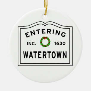 Ornamento De Cerâmica Watertown, MÃE Holiday Wreath Metal Ornament