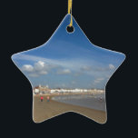 Ornamento De Cerâmica Weymouth Beach<br><div class="desc">Por conseguinte,  os nossos produtos serão de excelente qualidade para que possam usufruir durante anos. Esperamos que encontre algo para tesourar durante sua visita.</div>