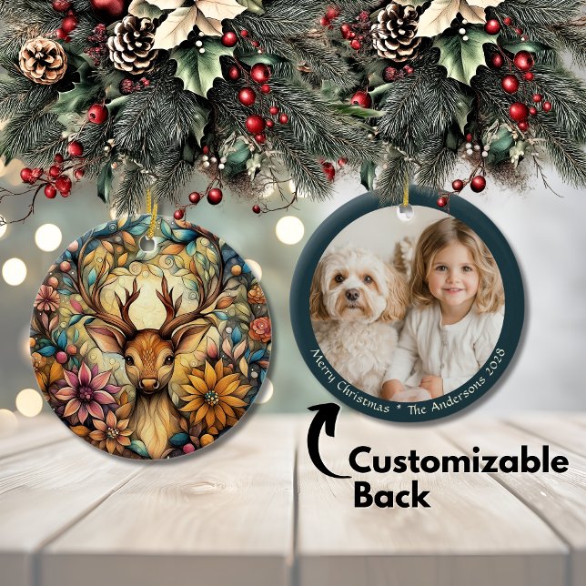 Ornamento De Cerâmica Whimsical Reindeer Natal Personalizável (Whimsical Reindeer Christmas Customizable Ceramic Ornament)