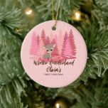 Ornamento De Cerâmica Winter Onederland First Christmas Deer Pink Forest<br><div class="desc">"Pinças e renas Preciosos cor-de-rosa": Celebre a alegria do primeiro Natal do seu filho com este design encantador. Uma doce rena encantadora rouba o show contra uma floresta rosa de pinheiros, criando um cenário perfeito para o dia especial do seu pequenino. Use o botão "personalizar" para alterar o texto às...</div>