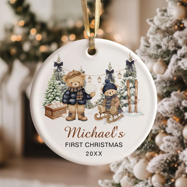 Ornamento De Cerâmica Winter Teddy Bear Baby's First Christmas (Criador carregado)