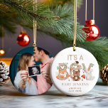 Ornamento De Cerâmica Woodland Boy Baby Anúncio Natal<br><div class="desc">Celebre a alegria do seu anúncio de precioso com nosso Enfeites de natal de lançamento do Woodland Boy Baby. Os charmosos animais de floresta e matizes suaves se combinam nesta bela guardiã que captura a magia de sua revelação. Uma mistura perfeita de sentimento e estilo, não é apenas um ornamento...</div>