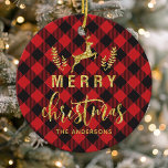 Ornamento De Cerâmica Xadrez de Buffalo Monograma Feliz de Natal<br><div class="desc">Adicione um toque confortável e rústico ao seu decoro de férias com este ornamento cerâmico personalizado, com um fundo clássico de xadrez de búfalo e sotaques de ouro festivos. Perfeito para adicionar um elemento personalizado à sua árvore de Natal, este ornamento inclui "Feliz Natal" em um roteiro elegante com espaço...</div>
