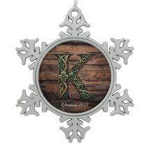 Celtic monogram letter ornament