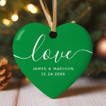 Ornamento de Fotos Verde para Casais Personalizado<br><div class="desc">Amor Casais Personalizados Ornament Fotográfico. Um ornamento romântico que faz um presente excelente para as férias. Também faria um favor de casamento excelente. Personalize este design personalizado com a sua própria fotografia e texto.</div>
