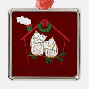 Ornamento De Metal A Coruja De Natal É Bonita Em Casa
