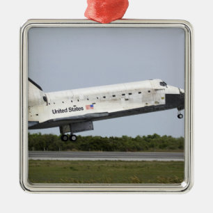 Ornamento De Metal A descoberta do vaivém espacial aproxima a