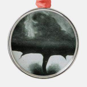 Ornamento De Metal A fotografia conhecida a mais velha de um furacão