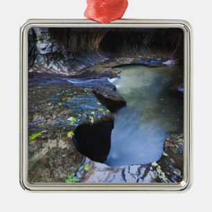 Ornamento De Metal A garganta do entalhe do metro