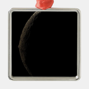 Ornamento De Metal A lua Iapetus de Saturn