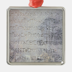 Ornamento De Metal A pedra Hellenistic do epigraph, encontrou em