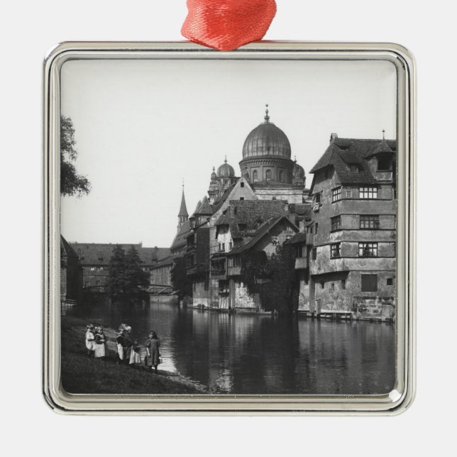 Ornamento De Metal A sinagoga em Nuremberg, c.1910 (Frente)