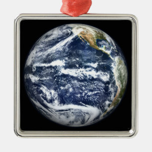 Ornamento De Metal A vista da terra completa centrou-se sobre o OC