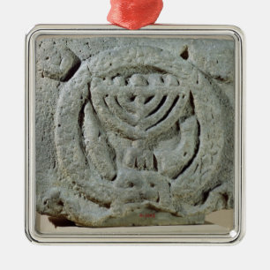 Ornamento De Metal Alivio que descreve um menorah