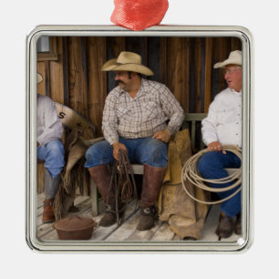 Ornamento De Metal América do Norte, EUA. Cowboys relaxando e
