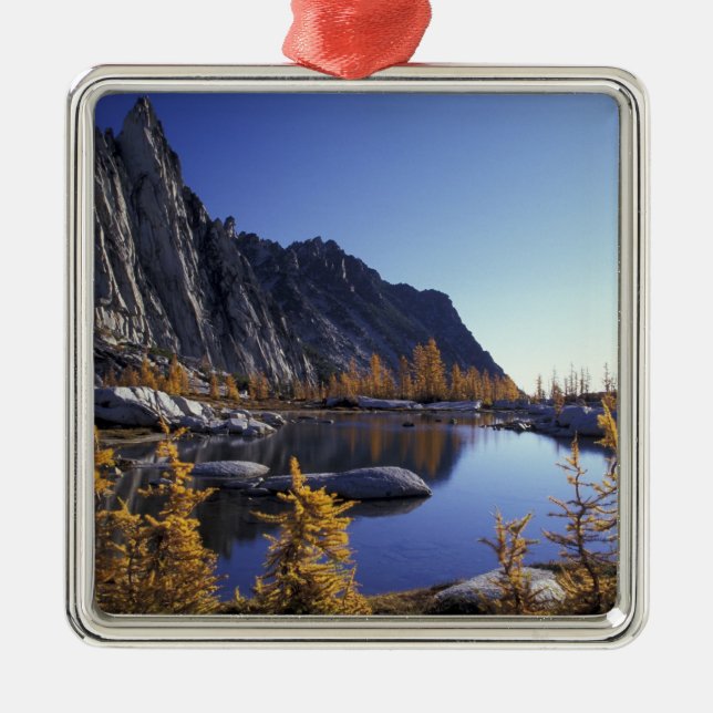 Ornamento De Metal América do Norte, EUA, Washington, Encantamento (Frente)