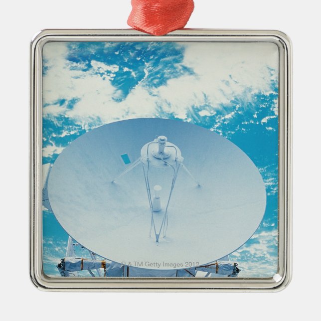 Ornamento De Metal Antena no espaço (Frente)