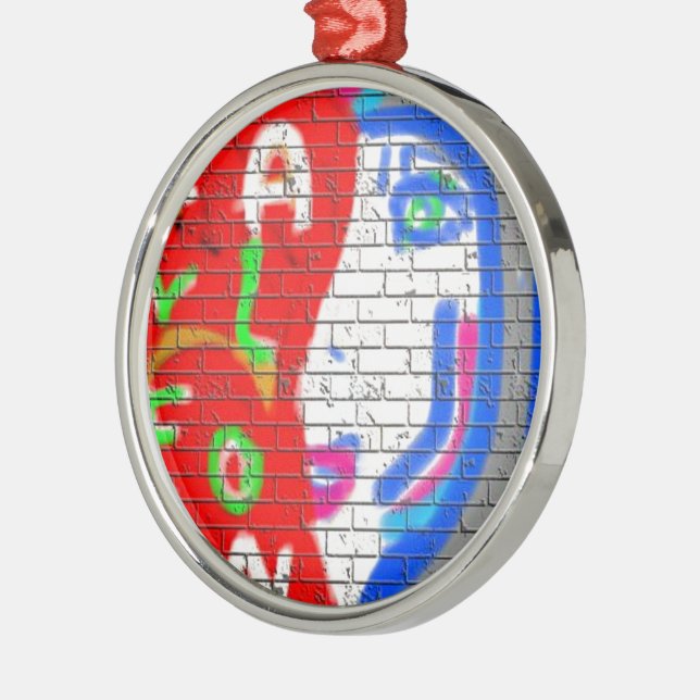 Ornamento De Metal Arte de Grafite Nunca Sozinha (Esquerda)