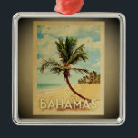 Ornamento De Metal Árvore Palm de Viagens vintage das Bahamas<br><div class="desc">Um ornamento Bahamas legal estilo vintage apresentando uma palmeira em uma praia arenosa com céu azul e oceano.</div>