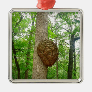 Ornamento De Metal Árvores com a grande colmeia incluida da vespa da