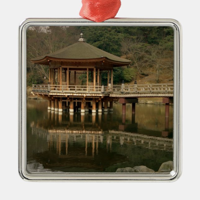 Ornamento De Metal Ásia, Japão, Nara, Templo em Nara (Frente)