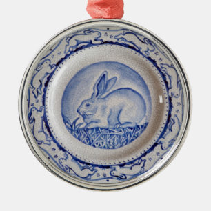 Ornamento De Metal "Azul Dedham" Rabbit Azul e Pasta Branca